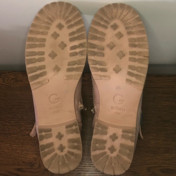 Like new Guess dusty rose combat boots size 8.5 - Picture 5 of 5